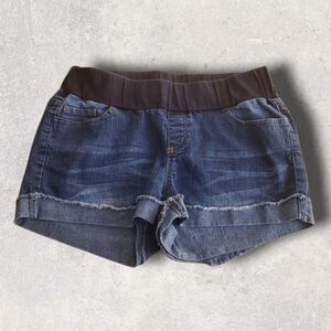 BELLY BY DESIGN MATERNITY JEAN SHORTS